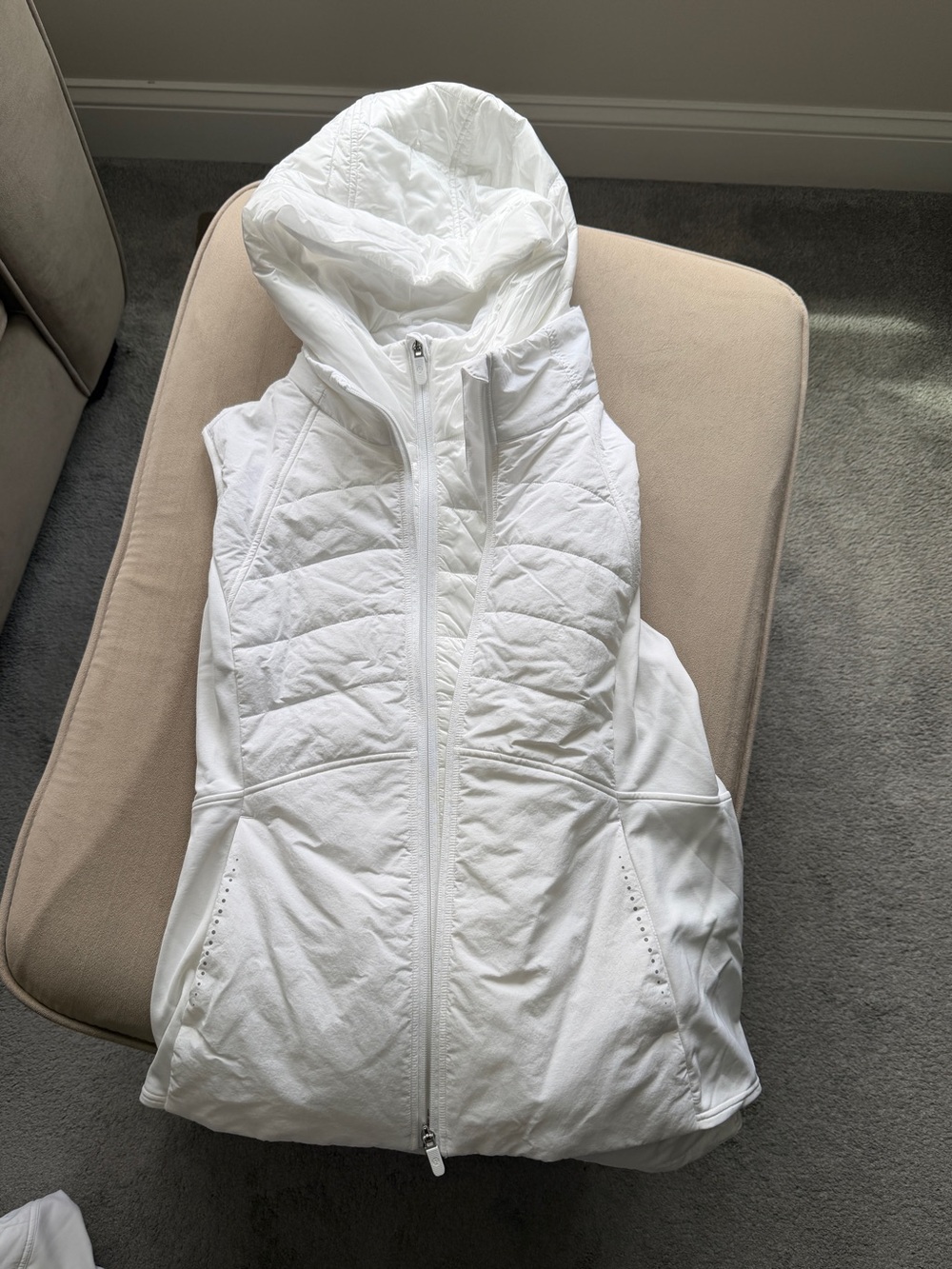 NWOT Lululemon Another Mile Vest Size 10 in White